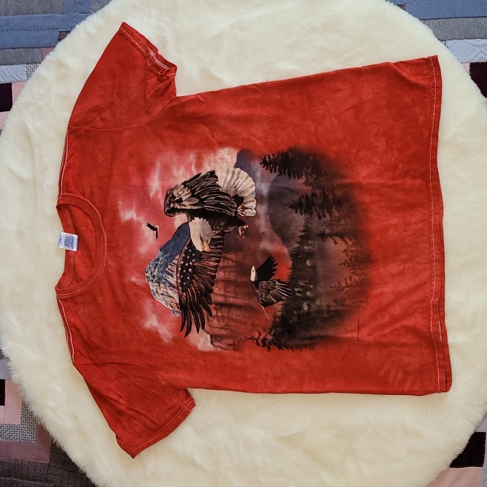 Gildan Red Tie Dye Bald Eagle Birds Of Prey Flag Free USA America Patriotic Tee